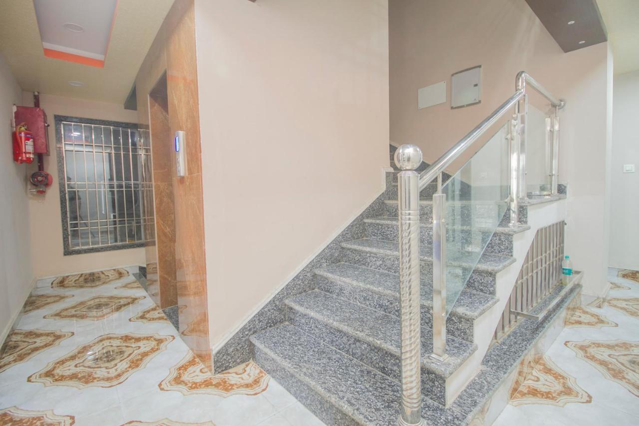 Capital O Stay In Koch Bihār Exterior foto